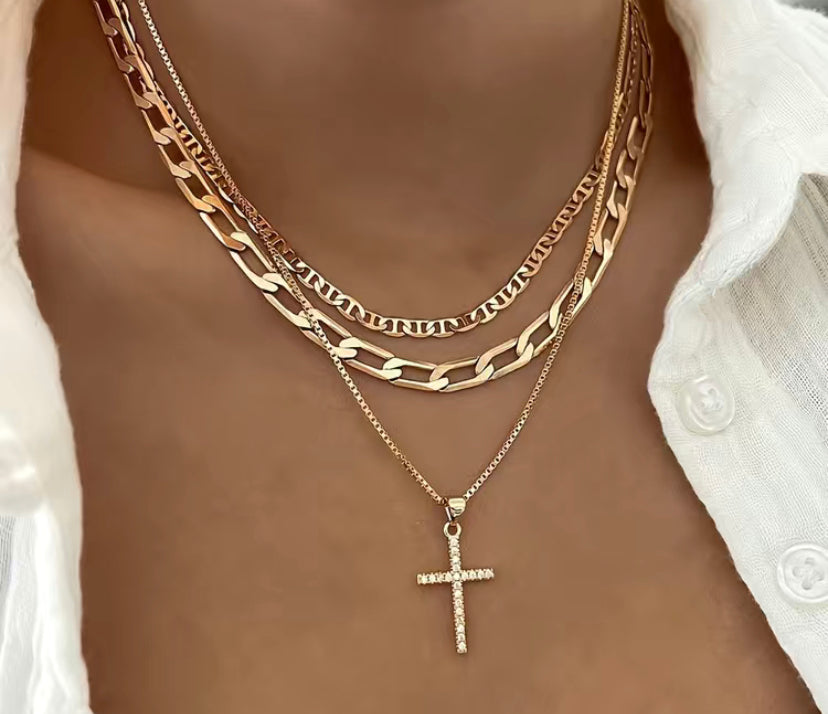 3 piece layered gold necklace